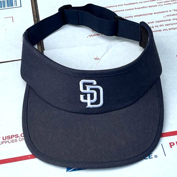 90s San Diego Padres Visor - Picture 2 of 6